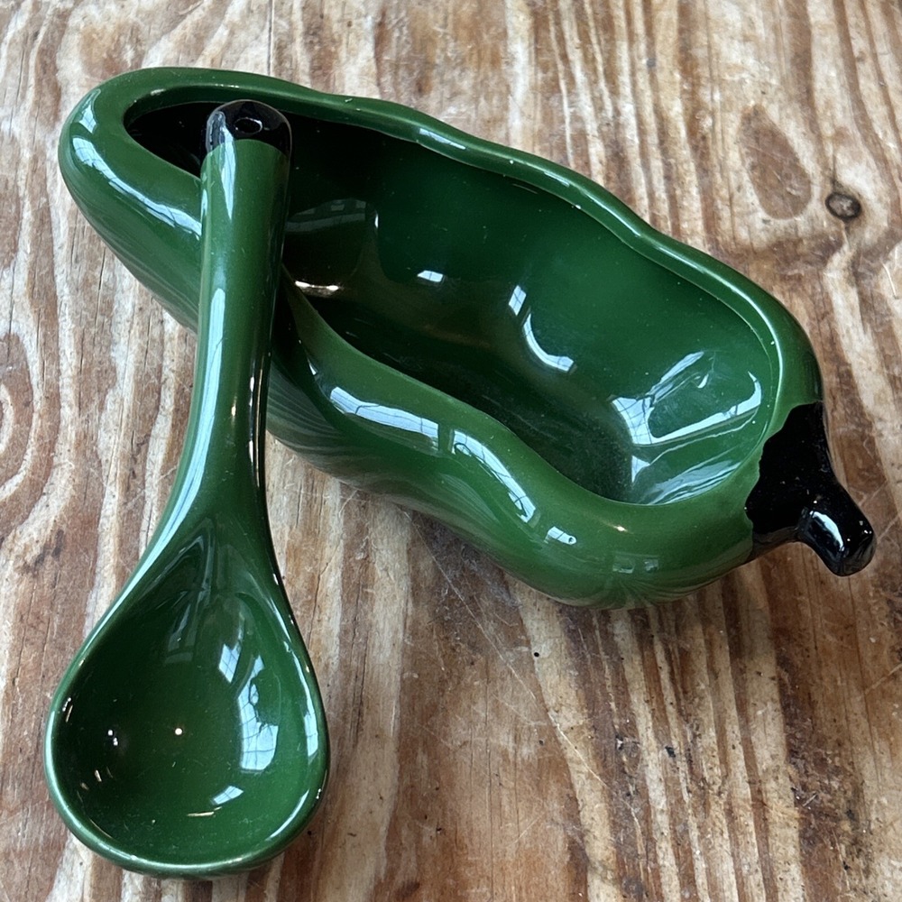 VTG Hand Painted Clay Art Chili Pepper Salsa Bowl & Spoon Set Ex. Used Cond.
